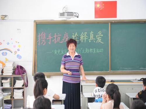 媒体人:中国队死缓,需等待其他各组第三名成绩,出线概率很低